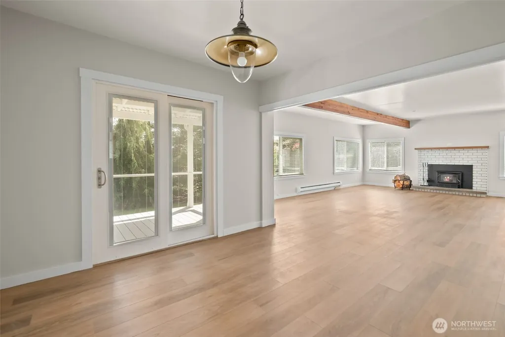 5392 Shore Meadow Road Freeland WA 98249