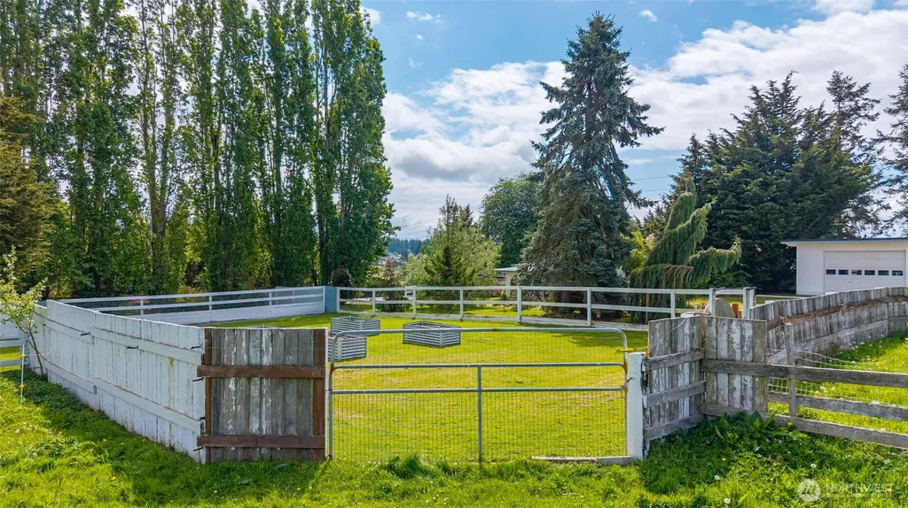 5392 Shore Meadow Road Freeland WA 98249