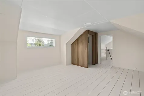 5392 Shore Meadow Road Freeland WA 98249