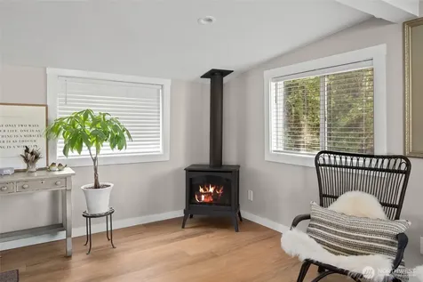 5392 Shore Meadow Road Freeland WA 98249