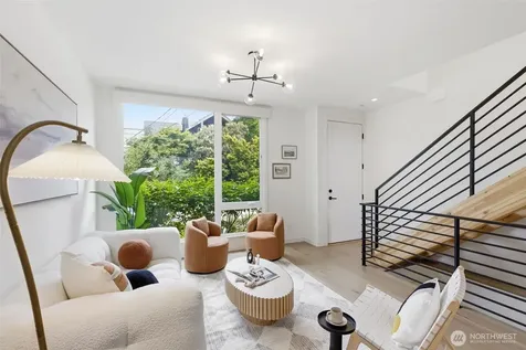 69 E Lynn Street Seattle WA 98102