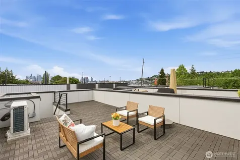69 E Lynn Street Seattle WA 98102