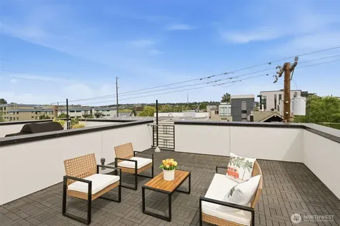 69 E Lynn Street Seattle WA 98102