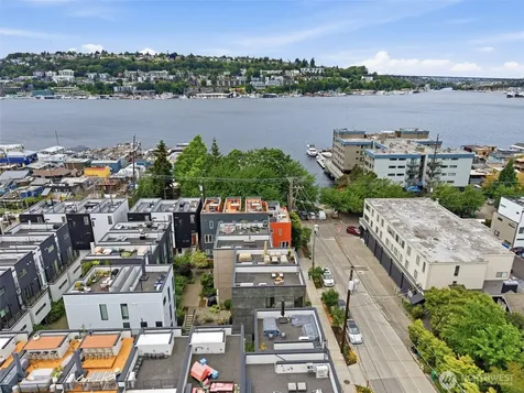 69 E Lynn Street Seattle WA 98102