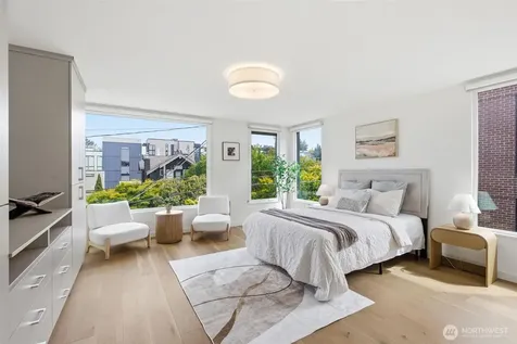 69 E Lynn Street Seattle WA 98102