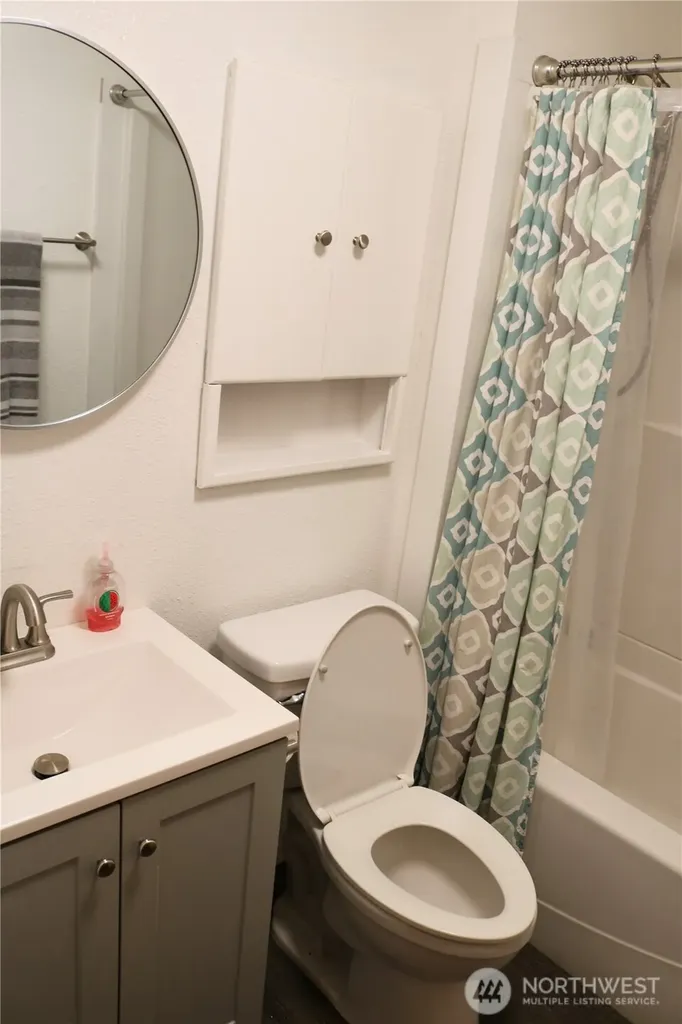 135 Eveline Street Pateros WA 98841