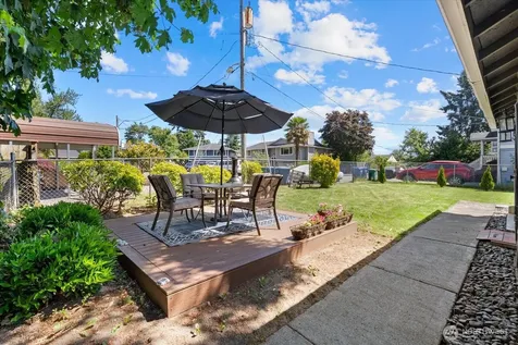 4240 S Rose Street Seattle WA 98118