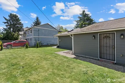 4240 S Rose Street Seattle WA 98118