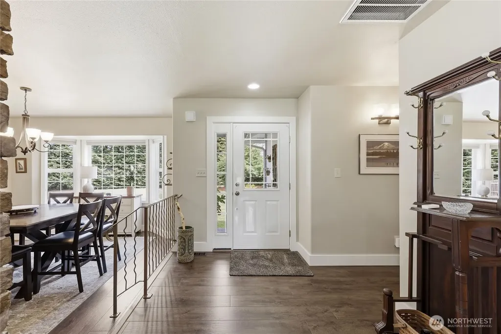 9156 Old Olympic Highway Sequim WA 98382