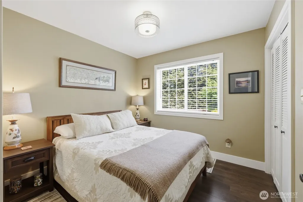 9156 Old Olympic Highway Sequim WA 98382