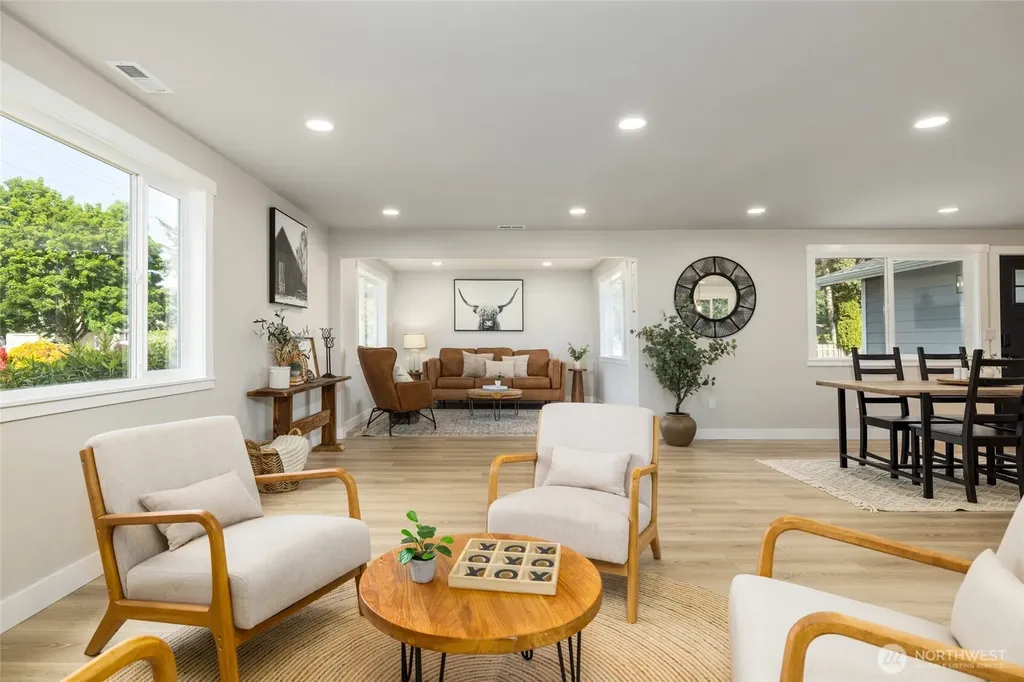 323 W King Tut Road Bellingham WA 98226