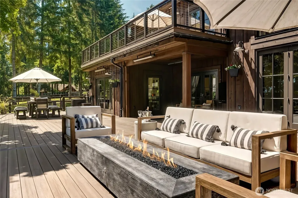 14140 184th Avenue NE Woodinville WA 98072