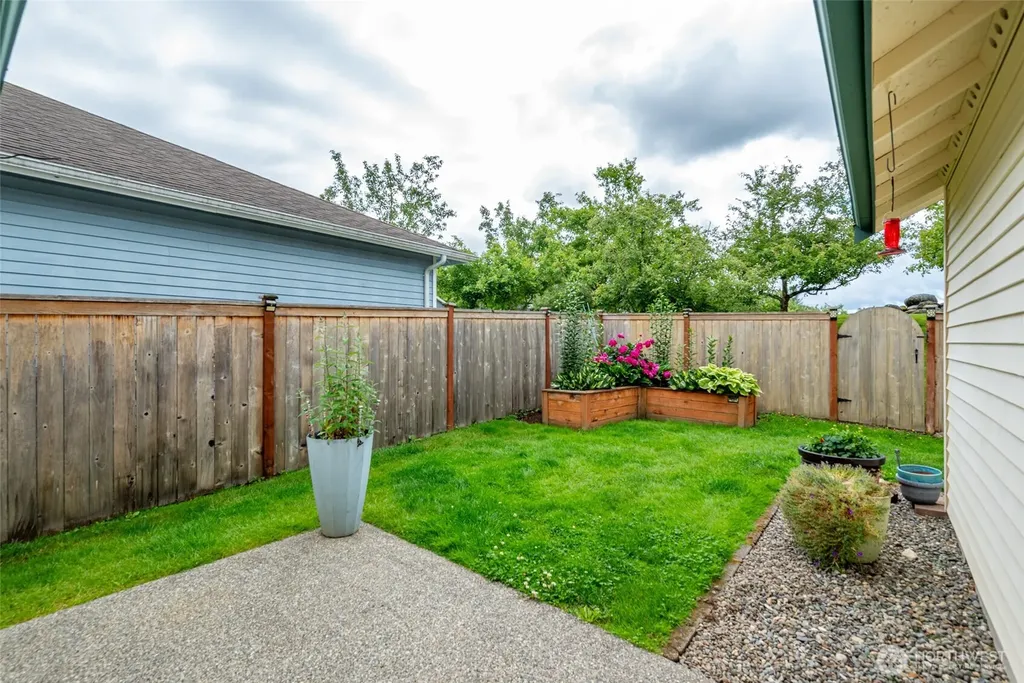 8126 Valley View Drive Arlington WA 98223