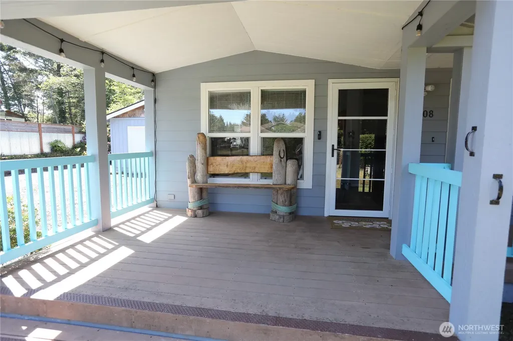 1408 275th Place Ocean Park WA 98640