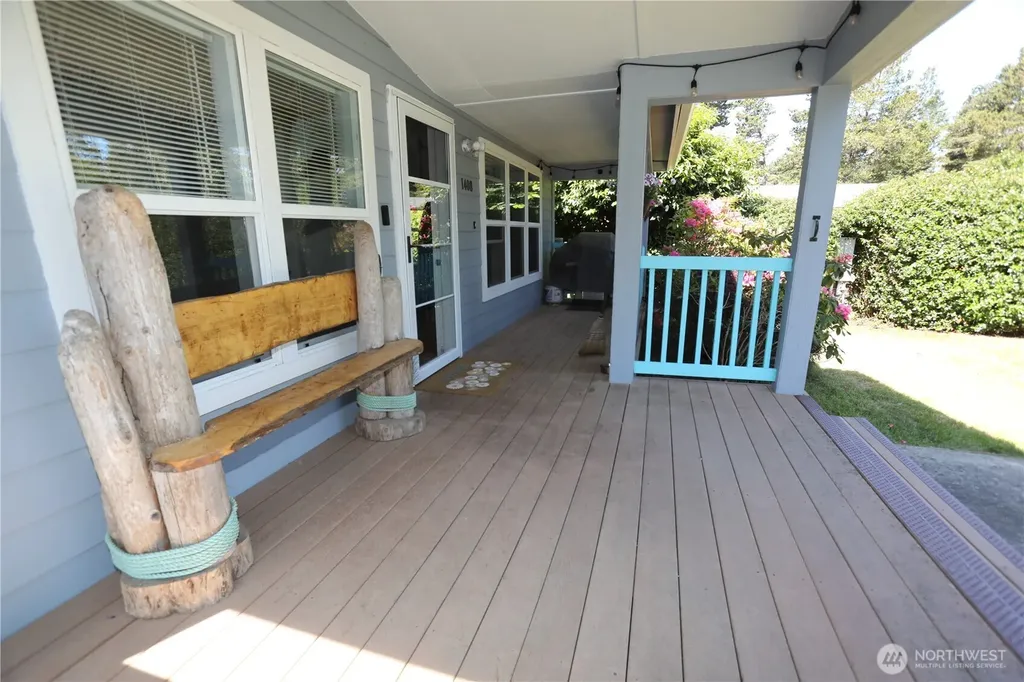 1408 275th Place Ocean Park WA 98640