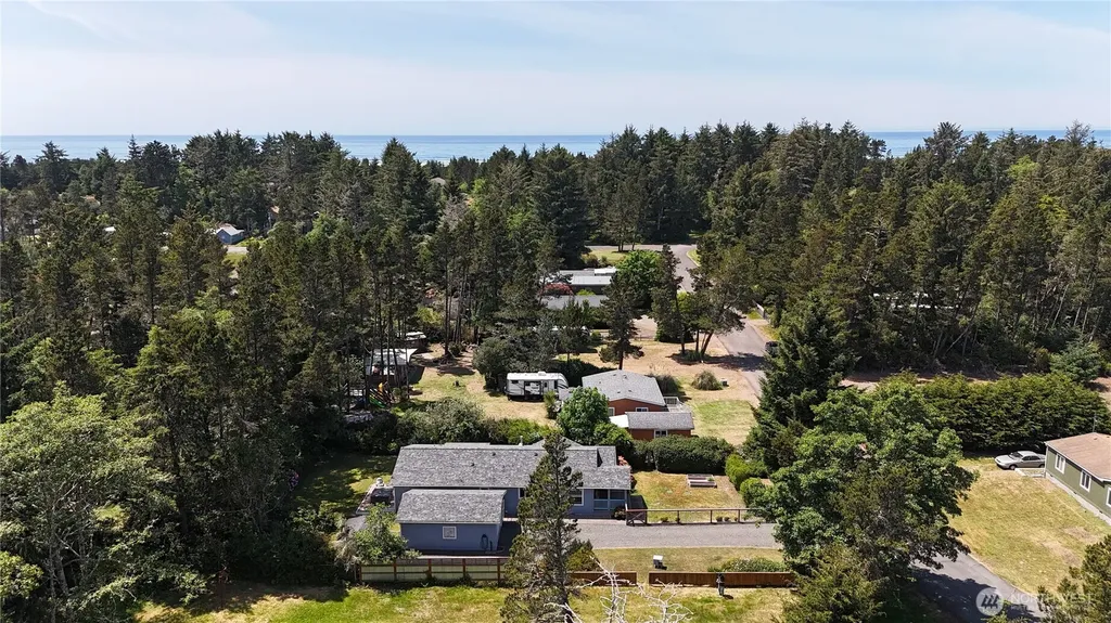 1408 275th Place Ocean Park WA 98640