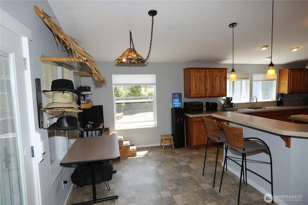 1408 275th Place Ocean Park WA 98640