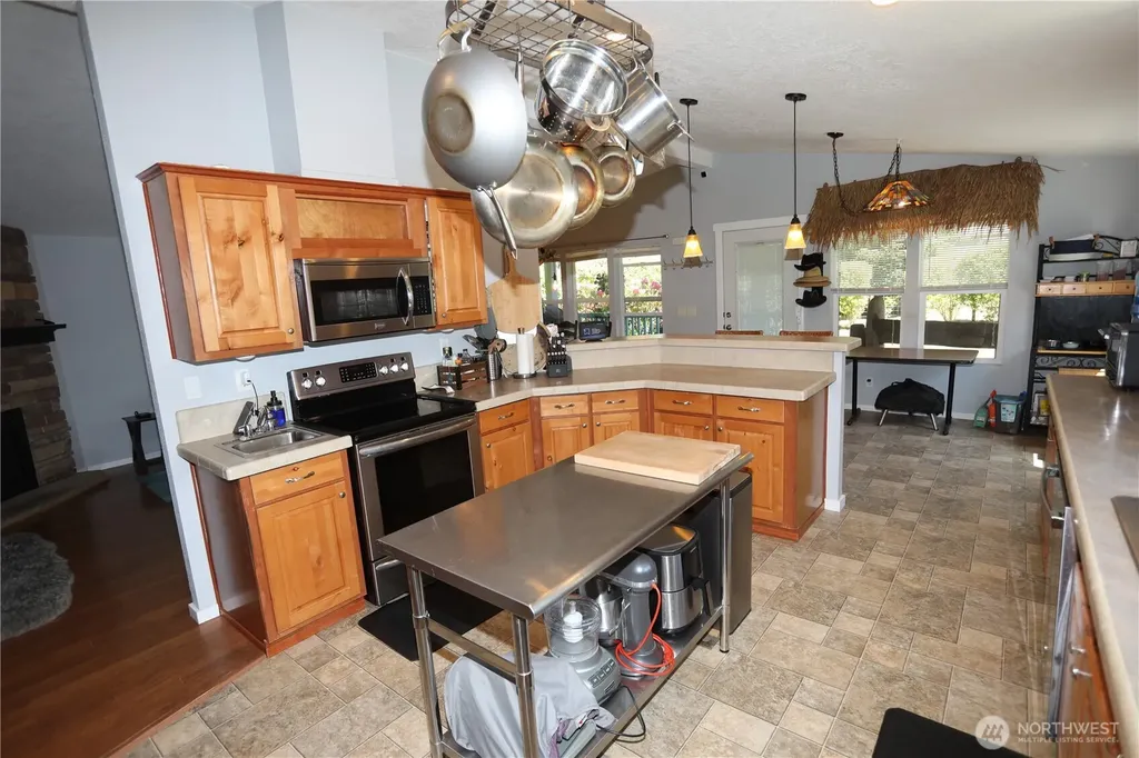 1408 275th Place Ocean Park WA 98640