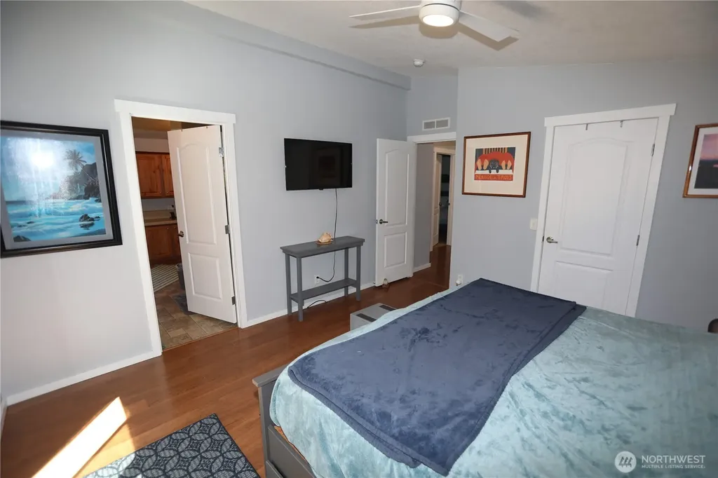 1408 275th Place Ocean Park WA 98640