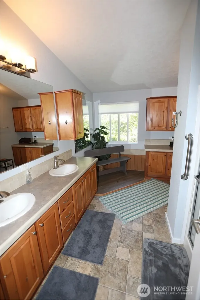 1408 275th Place Ocean Park WA 98640