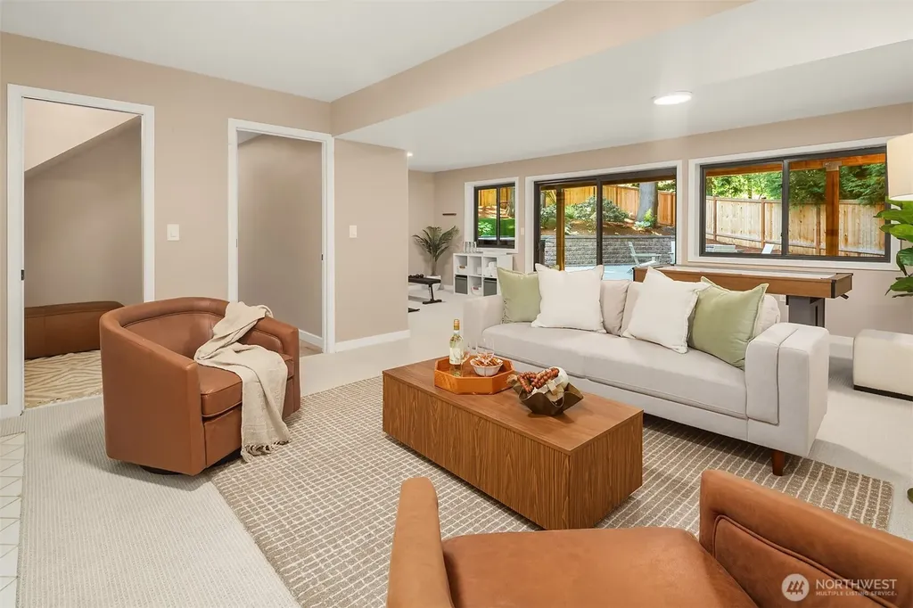 3415 211th Avenue NE Sammamish WA 98074