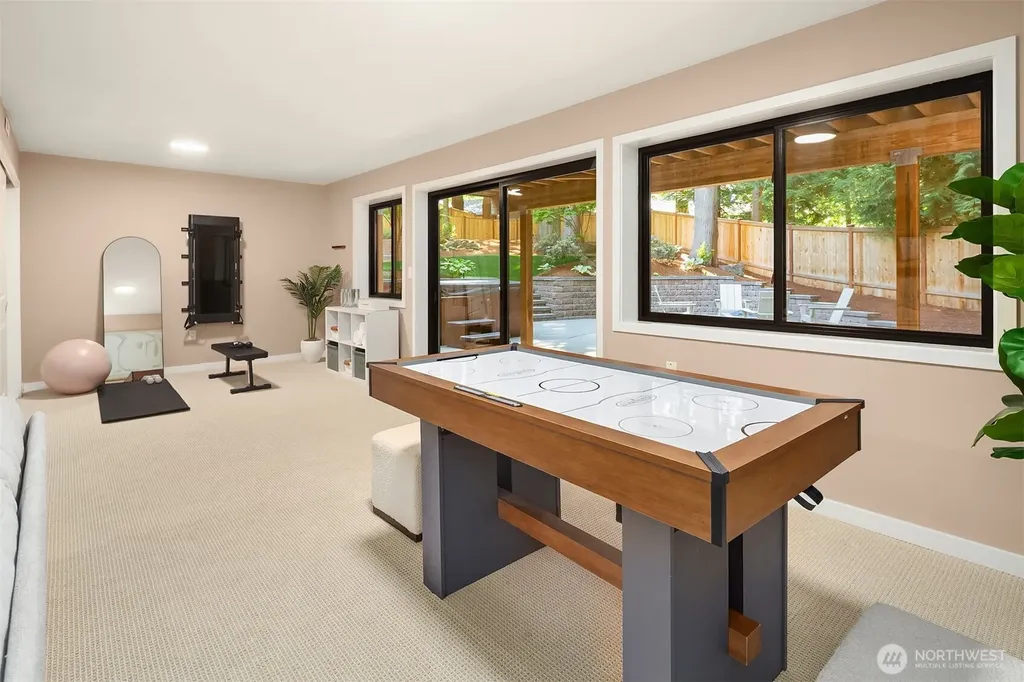 3415 211th Avenue NE Sammamish WA 98074