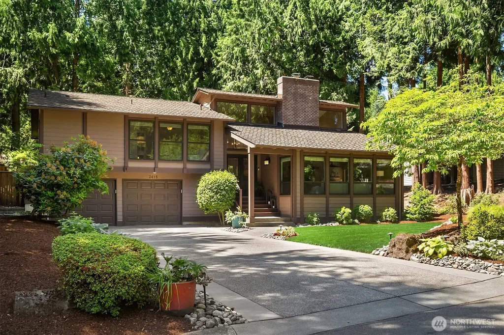 3415 211th Avenue NE Sammamish WA 98074