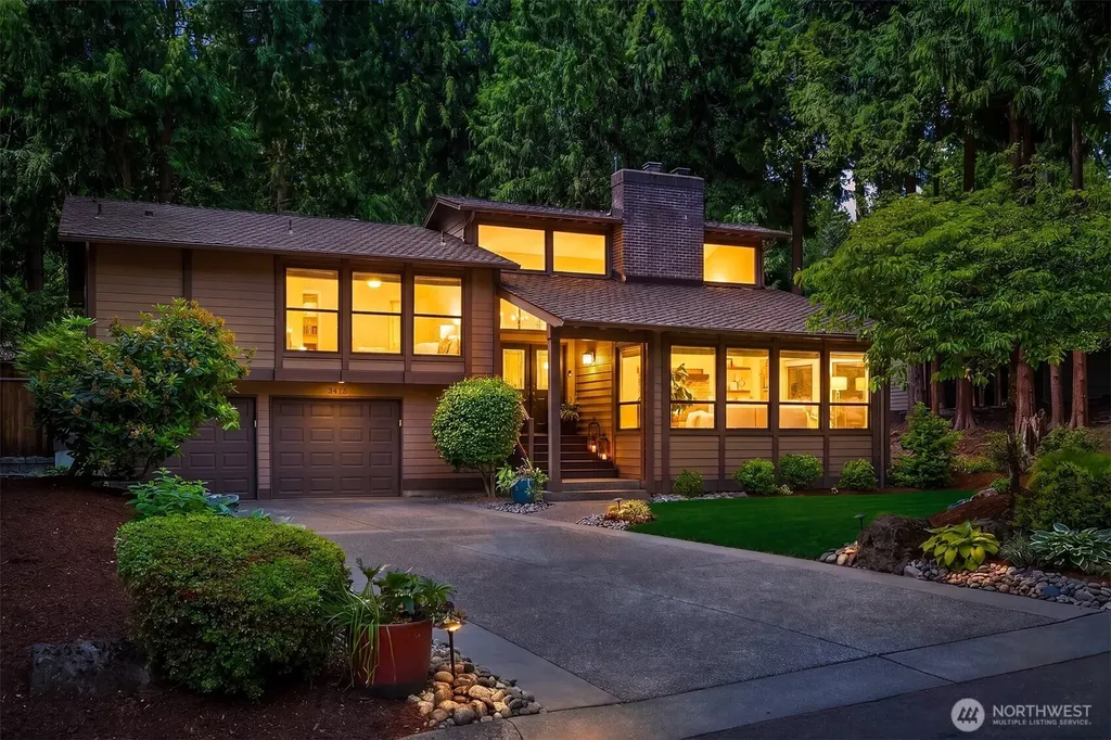 3415 211th Avenue NE Sammamish WA 98074