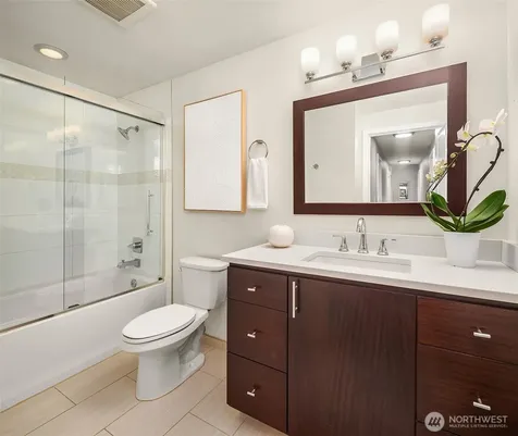3415 211th Avenue NE Sammamish WA 98074