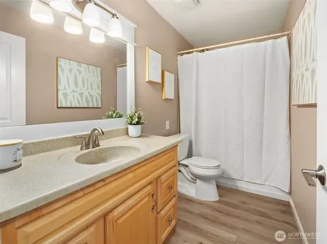 3415 211th Avenue NE Sammamish WA 98074