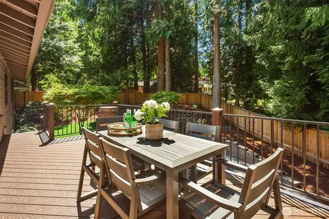 3415 211th Avenue NE Sammamish WA 98074