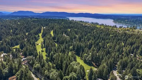 3415 211th Avenue NE Sammamish WA 98074