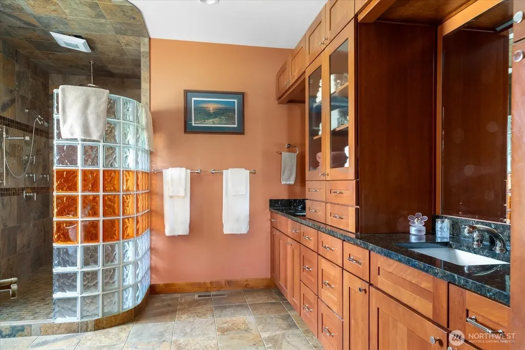 4764 Black Walnut Terrace Clinton WA 98236