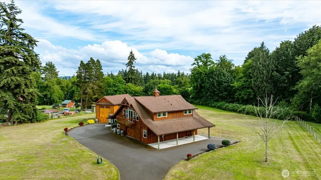 4764 Black Walnut Terrace Clinton WA 98236