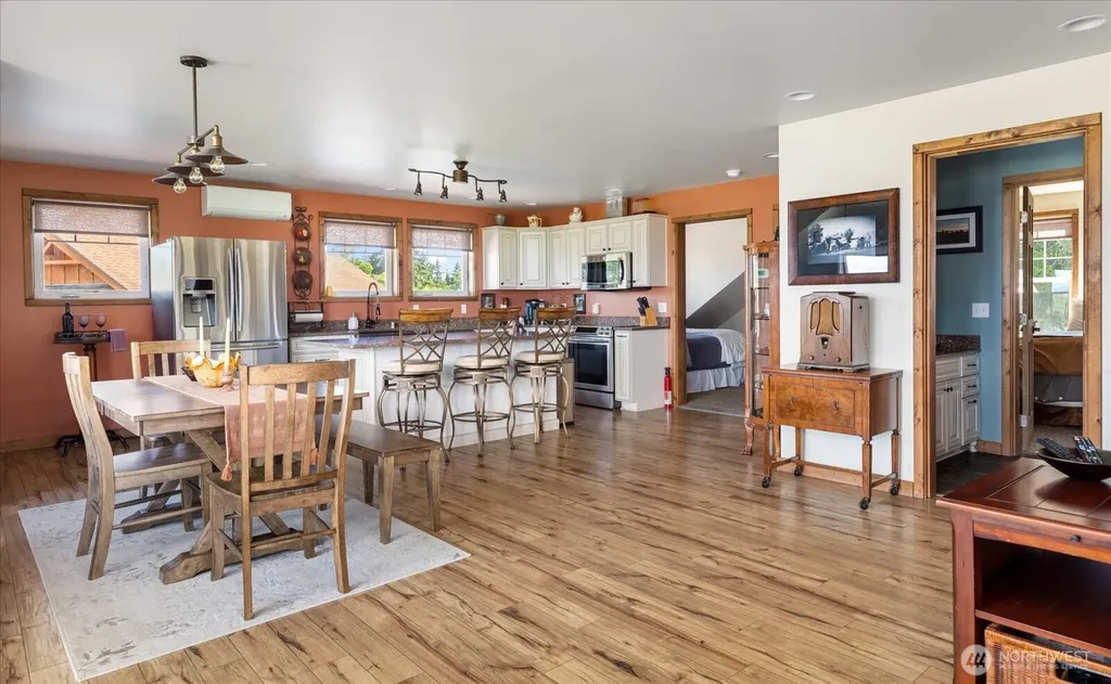 4764 Black Walnut Terrace Clinton WA 98236