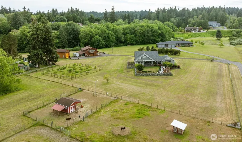4764 Black Walnut Terrace Clinton WA 98236