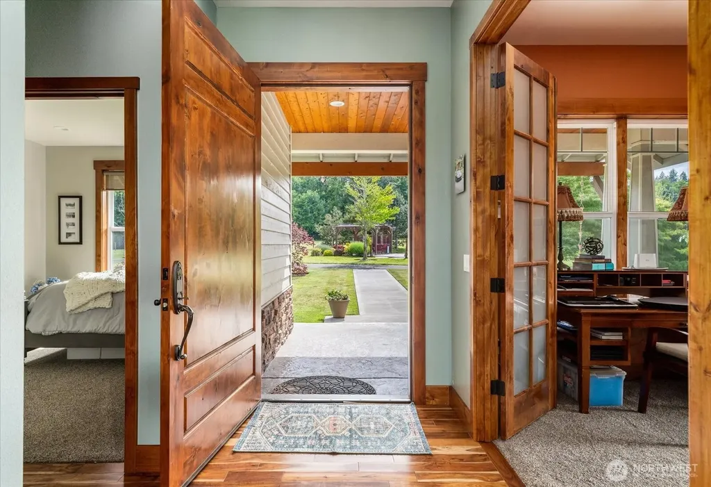 4764 Black Walnut Terrace Clinton WA 98236