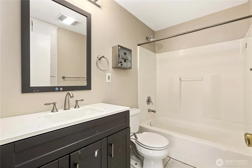 310 Scotland Drive Camano Island WA 98282
