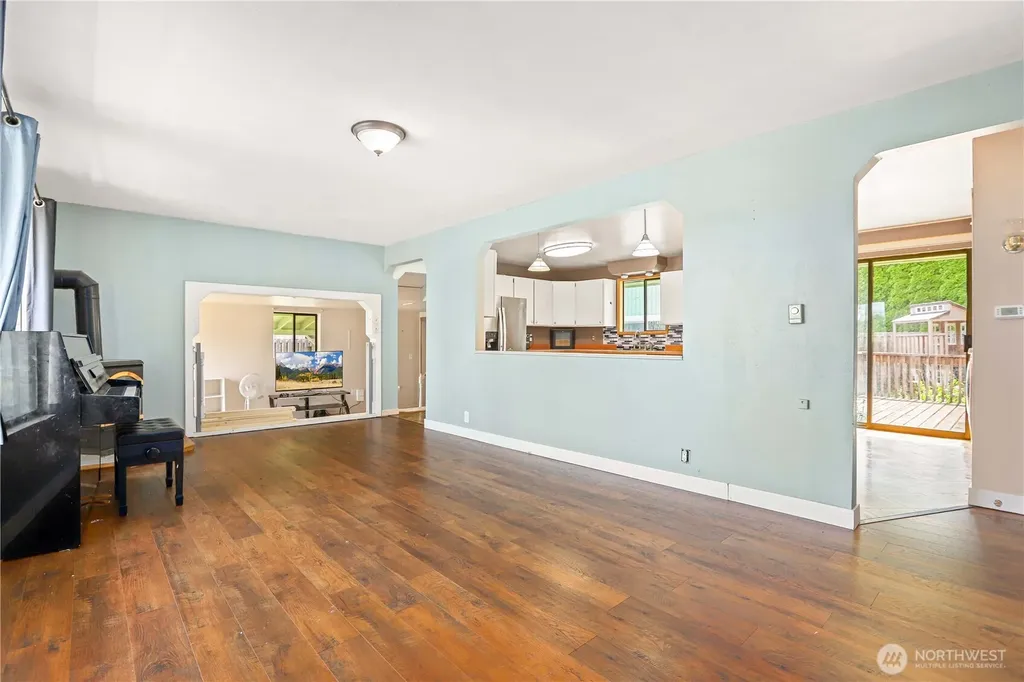 310 Scotland Drive Camano Island WA 98282