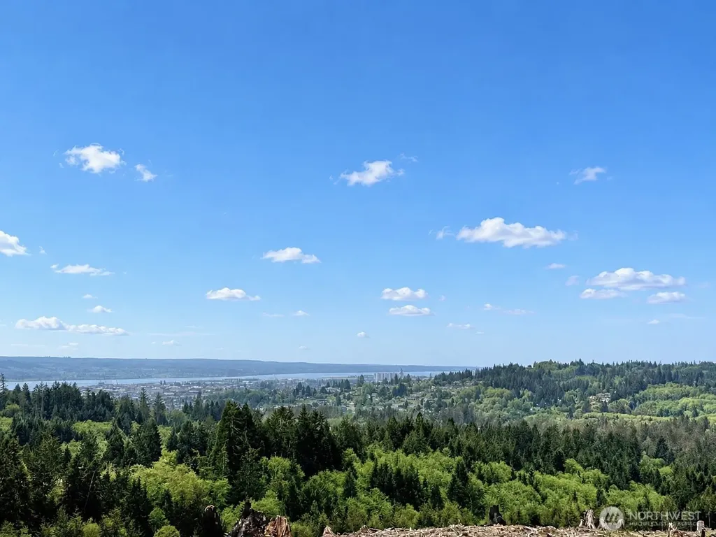20 E Wishkah Road Aberdeen WA 98520