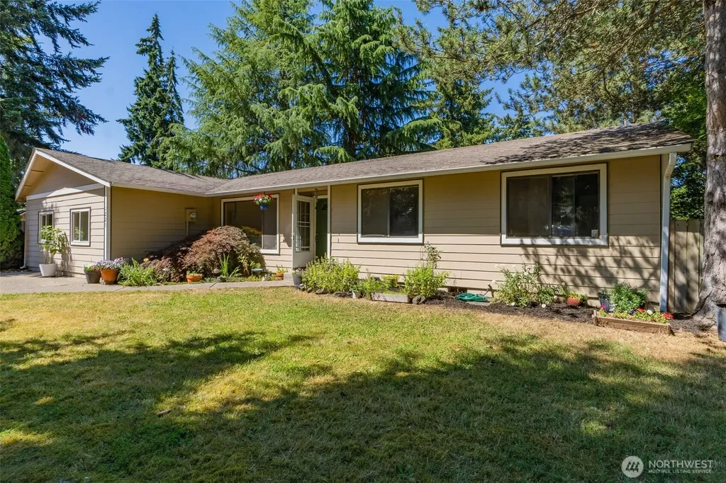 1225 Solar Court NE Olympia WA 98516