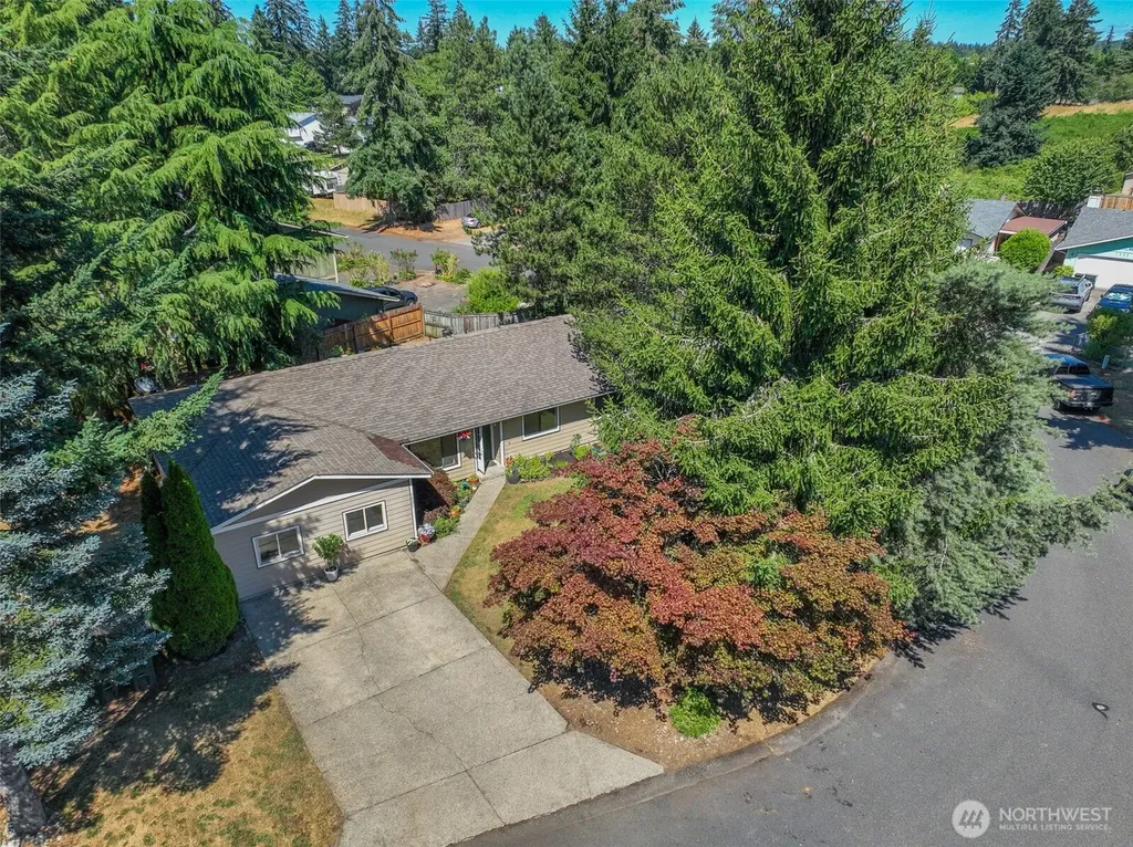 1225 Solar Court NE Olympia WA 98516