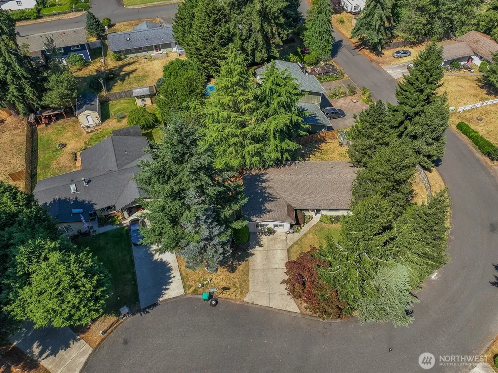 1225 Solar Court NE Olympia WA 98516