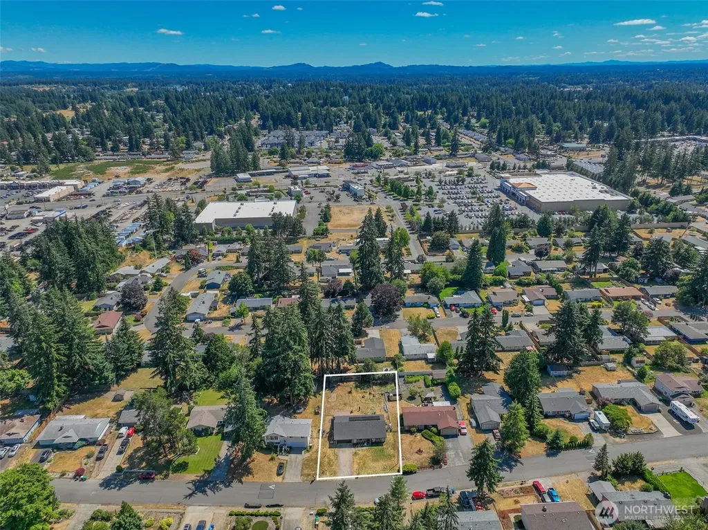 7609 13th Avenue NE Olympia WA 98516