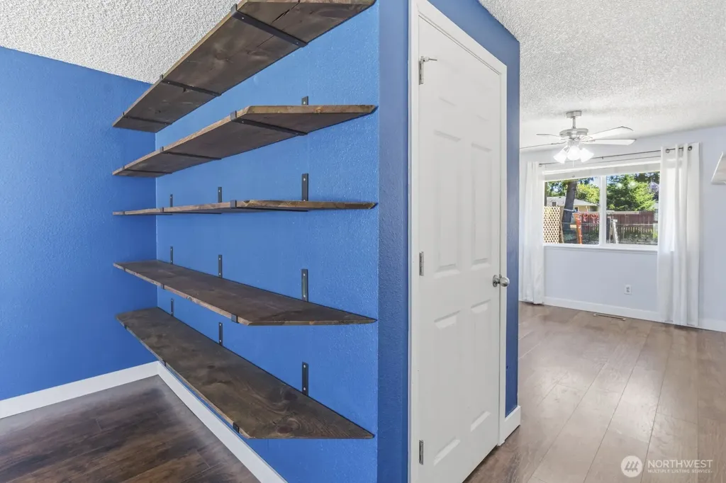 7609 13th Avenue NE Olympia WA 98516