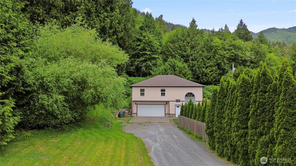 373 Rainbow Drive Sedro Woolley WA 98284