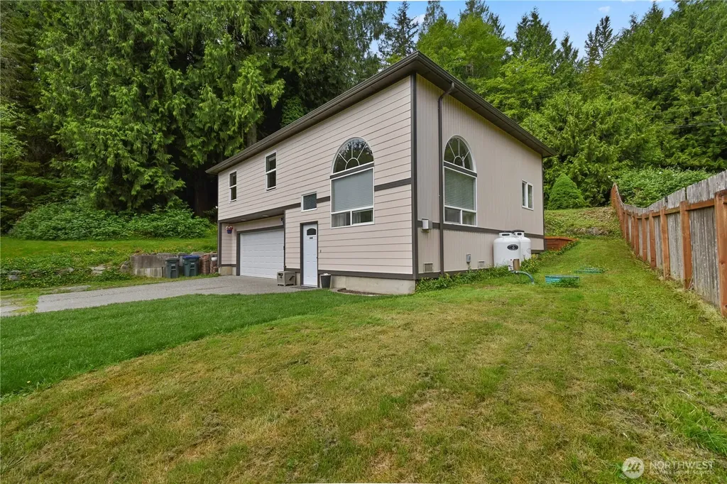 373 Rainbow Drive Sedro Woolley WA 98284