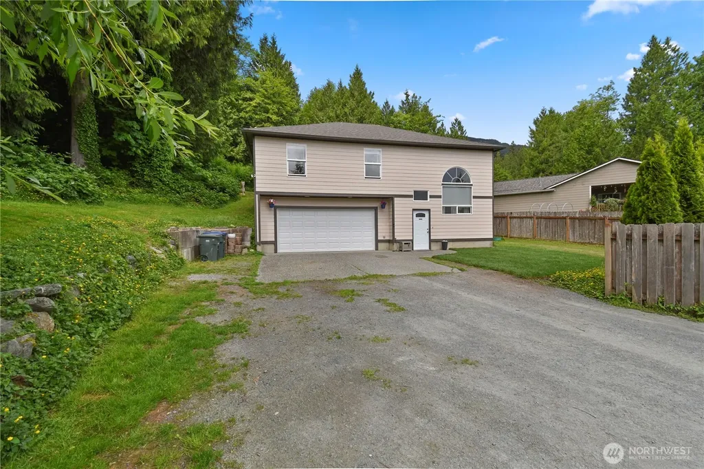 373 Rainbow Drive Sedro Woolley WA 98284