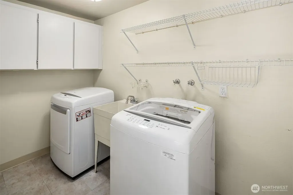 2302 126th Avenue NE Bellevue WA 98005