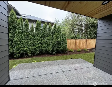 906 232nd Street SE Bothell WA 98021